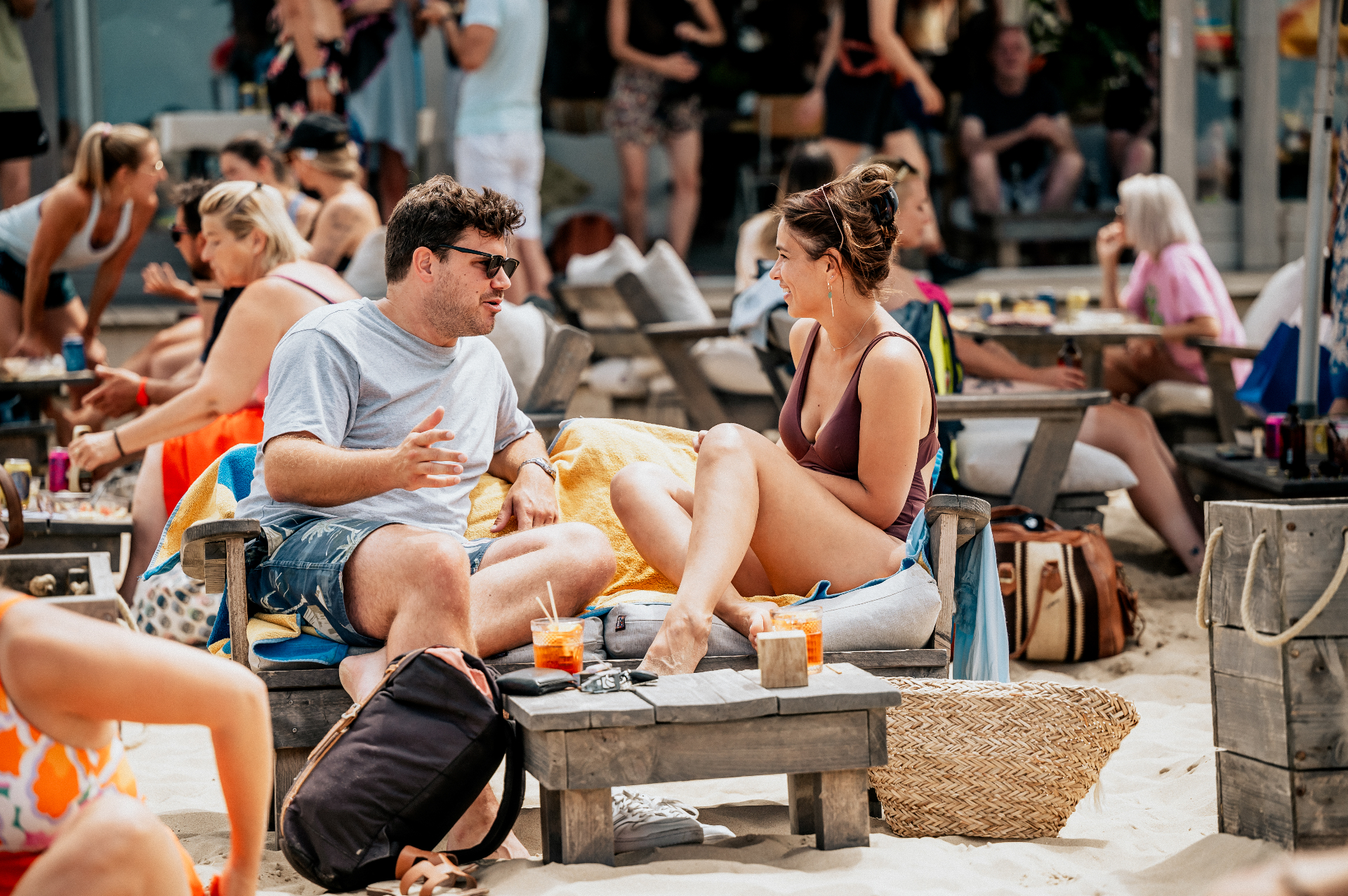 Surfing Elephant beachbar en surfclub — recreatie bij Camping Kerlinga
